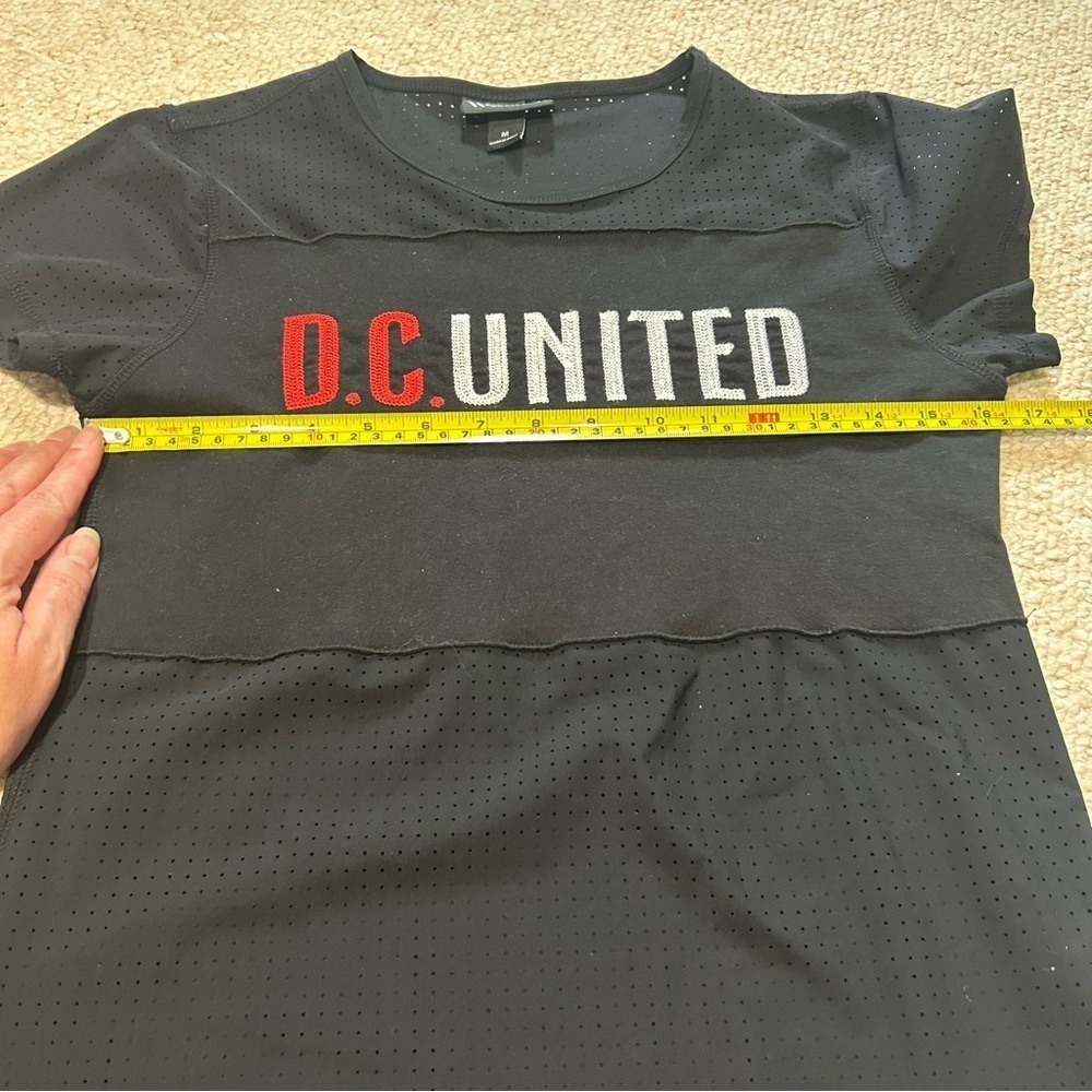 DC United MLS Soccer The Wild Collective Black Perforated Mesh Top Size Medium - Picture 12 of 13